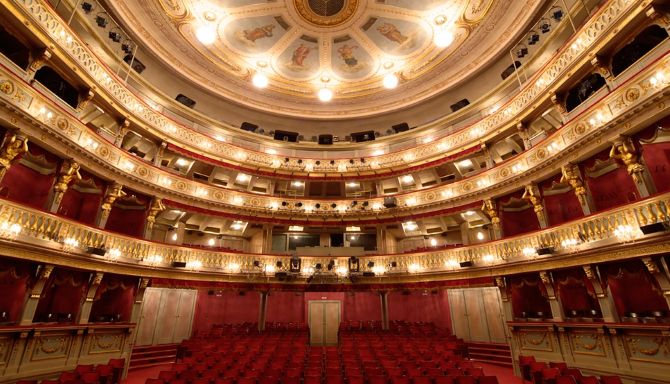 Theater an der Wien