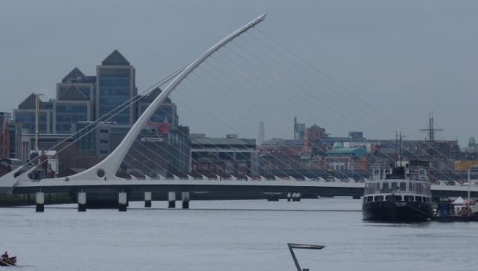 Dublin pont Samuel Beckett