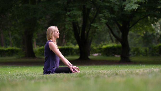 green-me-berlin-claudi-yoga