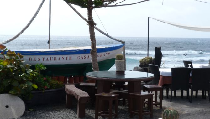 lanzarote-el-golfo-restaurant-bord-de-mer