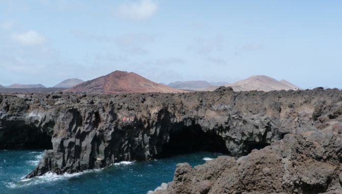 lanzarote-los-hervideros-et-relief