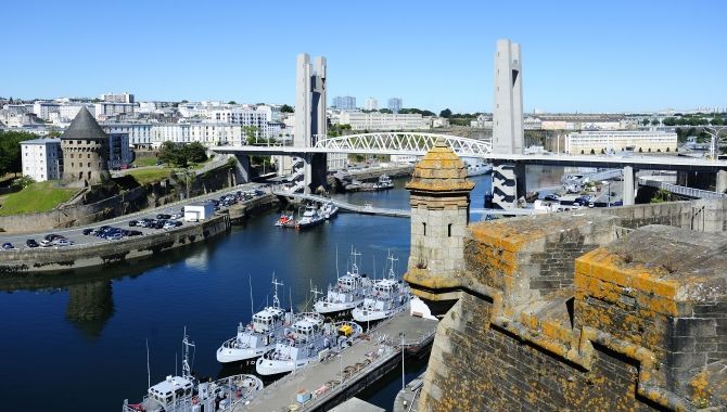 Brest port militaire