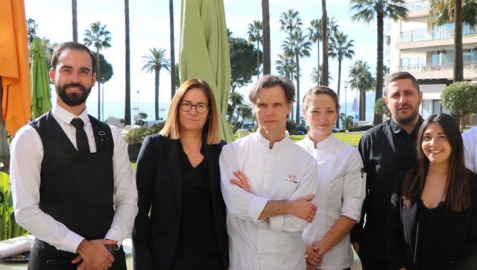 Cannes Grand Hotel Park 45 Busson et son equipe
